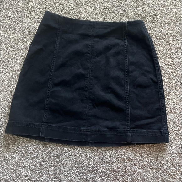 wild fable Dresses & Skirts - Wild Fable Black Denim Skirt size 6